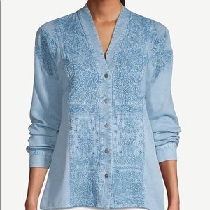 CHICOS EMBROIDERED DENIM TOP